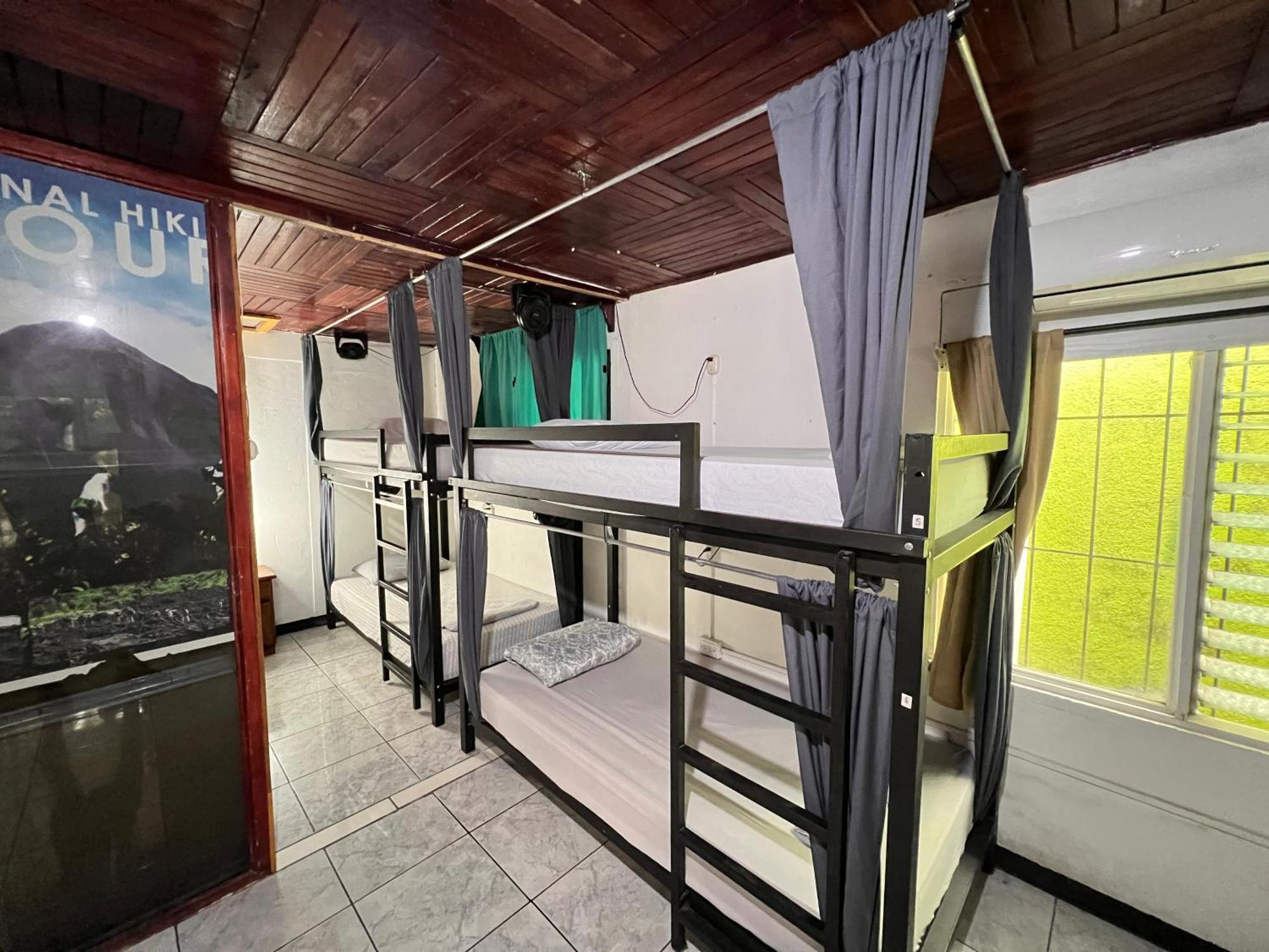 Rio Danta Hostel La Fortuna Exterior photo
